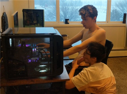 Interrupting her boyfriend playing PC games