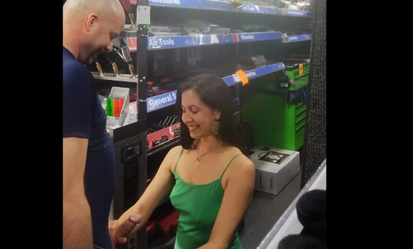 Toolman gets a blowjob in the store
