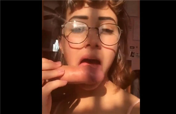 Cute nerd Littlebunnygirl with glasses gives blowjob